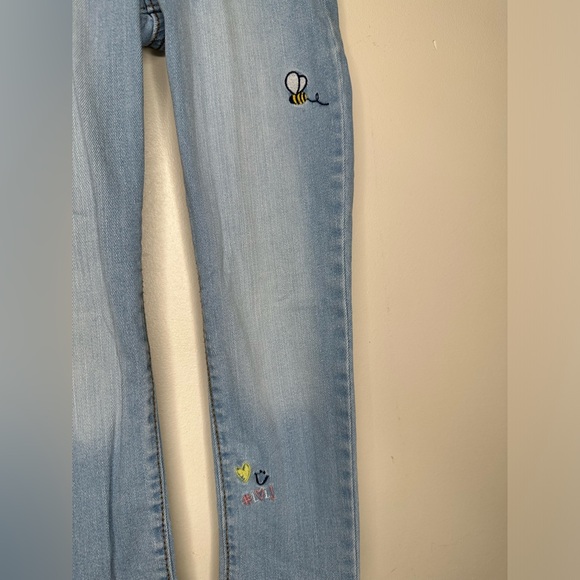 Bundle of 2 Girls Gymboree Hapy Day Embroidered denim and Justice joggers Size 6 - Picture 5 of 16